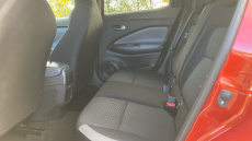 Nissan Juke 1.0 DiG-T 114 N-Connecta 5dr Petrol Hatchback